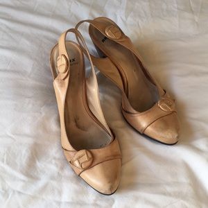 Vintage-Inspired Slingback Heels